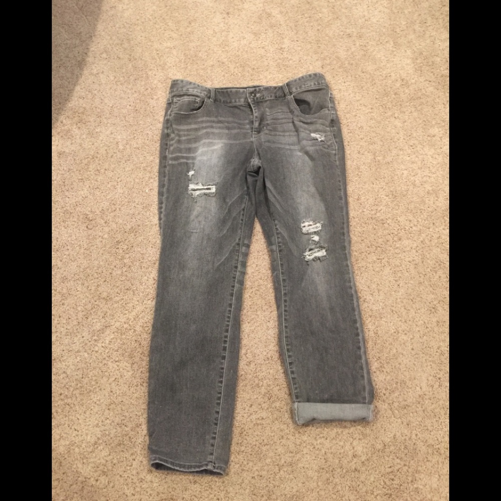 Maurices distressed jeans